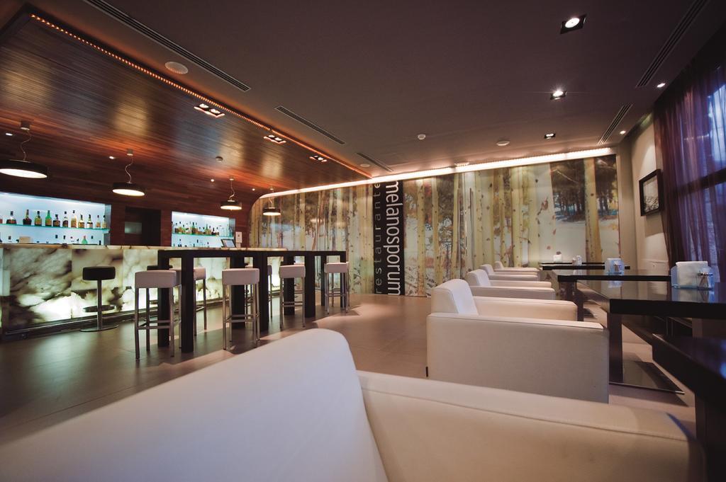 Hotel La Trufa Negra Мора-де-Рубьелос Экстерьер фото