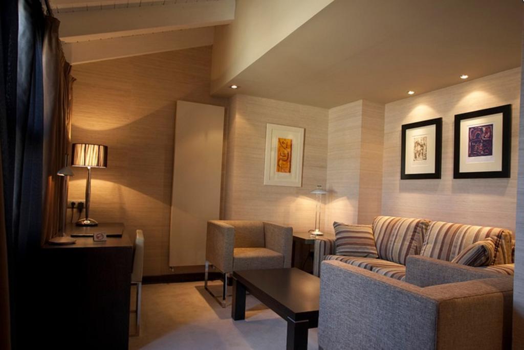 Hotel La Trufa Negra Мора-де-Рубьелос Экстерьер фото